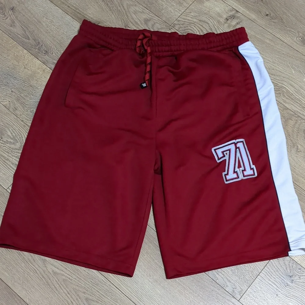 Makaveli Shakur Jersey & Shorts Set Men’s Size XXL - Picture 7 of 13